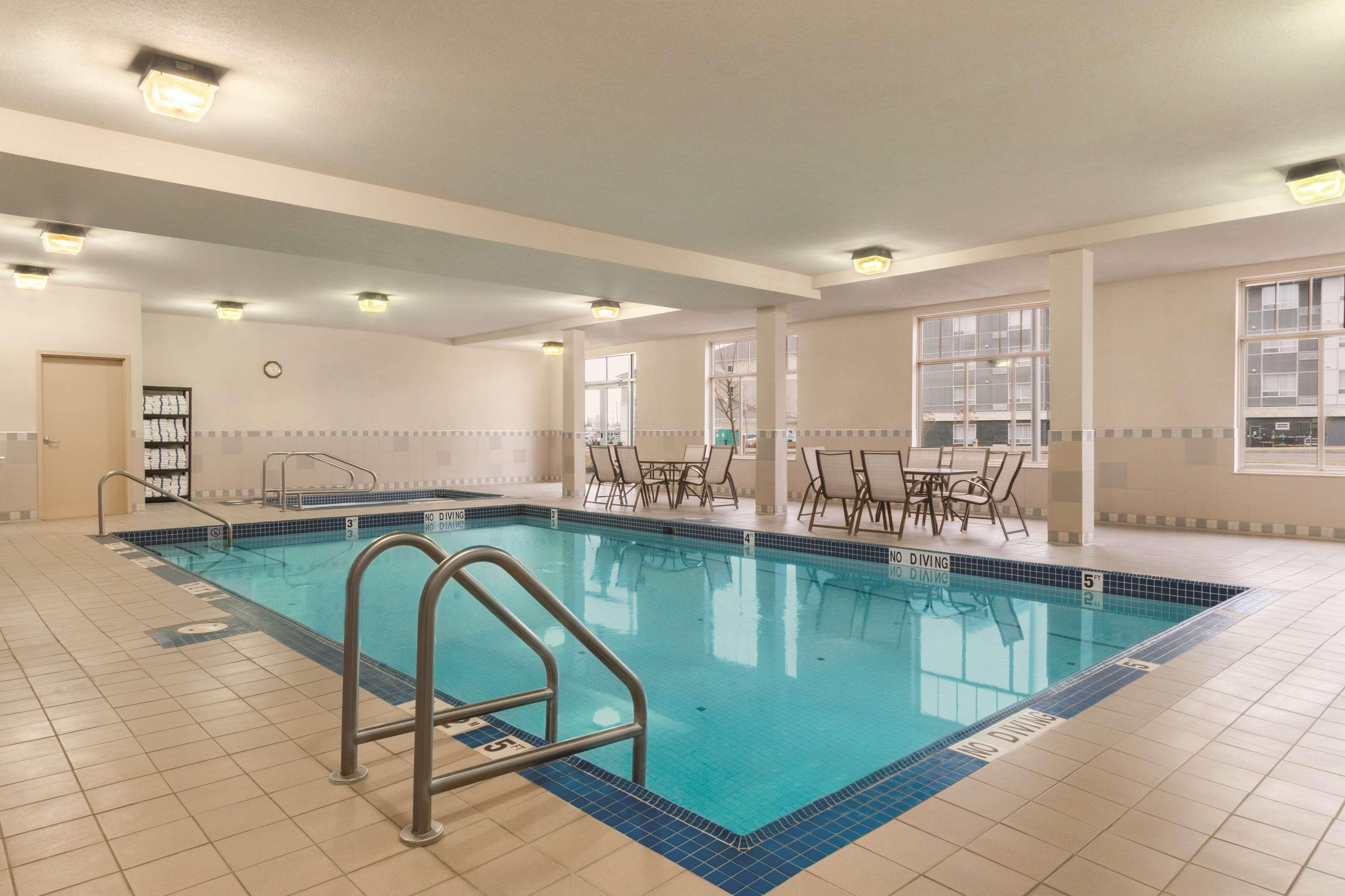 Hampton Inn By Hilton Edmonton South Luaran gambar