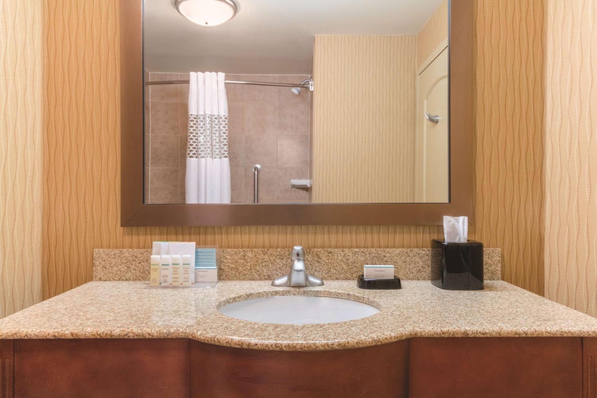 Hampton Inn By Hilton Edmonton South Luaran gambar